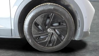 Volkswagen ID.4 Pure 52kWh Life (148 ps) - PARK ASSIST - LED - REVERSE CAM