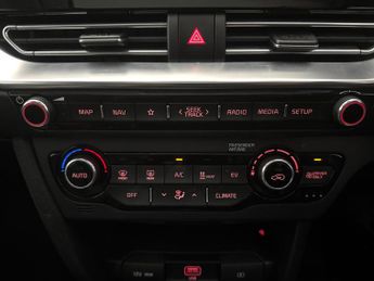 Kia Niro 64kWh 4+ (201 bhp) - NAV - HEATED STEERING - BLIND SPOT ASSIST