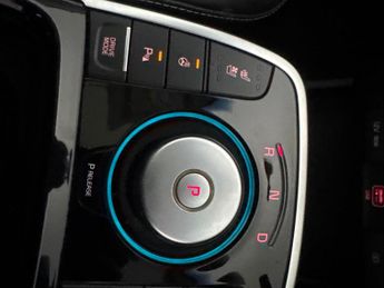 Kia Niro 64kWh 4+ (201 bhp) - NAV - HEATED STEERING - BLIND SPOT ASSIST
