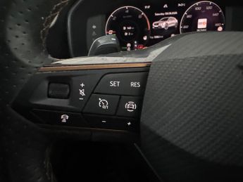 Cupra Formentor 1.4 eHybrid 12.8kWh VZ1 Plug-in DSG (245 ps) - LED - REVERSE CAM