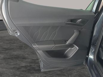 Cupra Formentor 1.4 eHybrid 12.8kWh VZ1 Plug-in DSG (245 ps) - LED - REVERSE CAM
