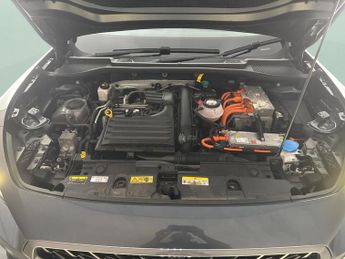 Cupra Formentor 1.4 eHybrid 12.8kWh VZ1 Plug-in DSG (245 ps) - LED - REVERSE CAM