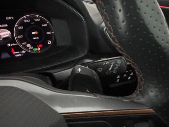 Cupra Formentor 1.4 eHybrid 12.8kWh V2 Plug-in DSG (204 ps) - LED - REVERSE CAM 