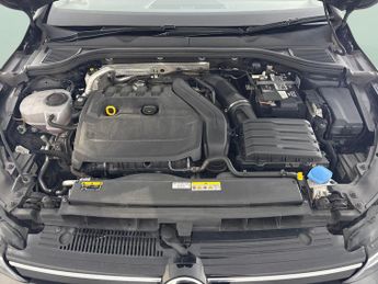 Volkswagen Golf 1.5 eTSI MHEV Life DSG (150 ps) - BLUETOOTH - DIGITAL DASH - PAR