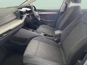 Volkswagen Golf 1.5 eTSI MHEV Life DSG (150 ps) - BLUETOOTH - DIGITAL DASH - PAR