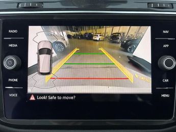 Volkswagen Tiguan 1.5 TSI Elegance DSG (150 ps) - ACTIVE LANE ASSIST - KEYLESS ENT