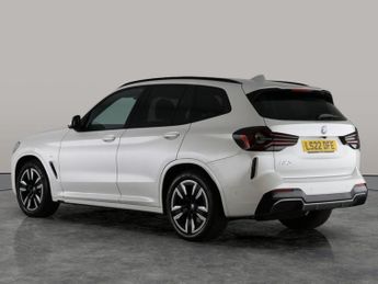 BMW iX3 80kWh M Sport (286 ps) - PARK ASSIST - REVERSE CAM - LEATHER