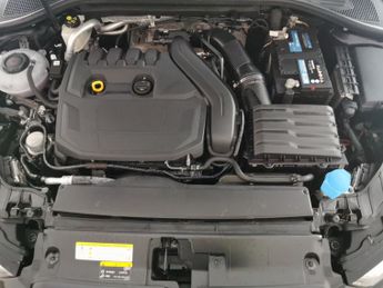 Audi A3 1.5 TFSI CoD 35 Black Edition Sportback S Tronic (150 ps) - DAB 