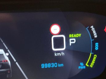 Peugeot E-2008 50kWh GT (7kW Charger) (136 ps) - LED - REVERSE CAM - NAV