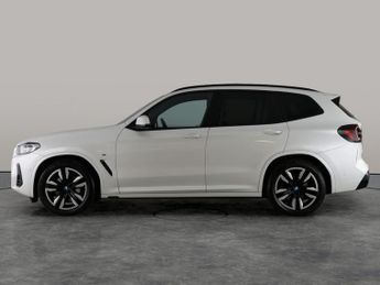 BMW iX3 80kWh M Sport (286 ps) - PARK ASSIST - REVERSE CAM - LEATHER