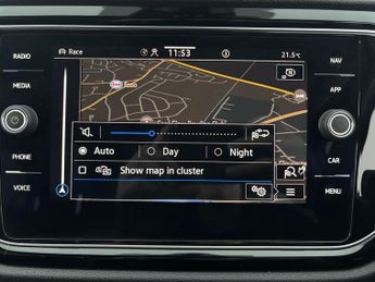 Volkswagen T-Roc 2.0 TSI R DSG 4Motion (300 ps) - LED - ALCANTARA - BLUETOOTH
