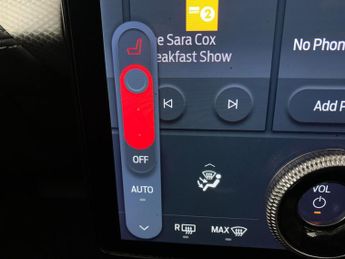 Ford Mustang Mach-e Standard Range 70kWh Automatic (269 ps) - KEYLESS ENTRY - LED - 