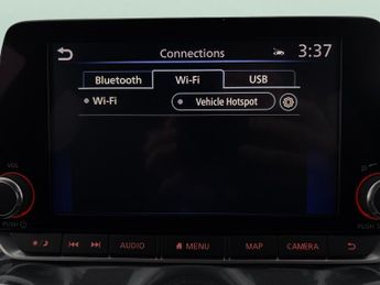 Nissan Juke 1.0 DIG-T N-Connecta DCT (114 ps) - INTELLIGENT LANE INTERVENTIO