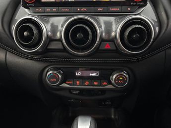 Nissan Juke 1.0 DIG-T N-Connecta DCT (114 ps) - INTELLIGENT LANE INTERVENTIO
