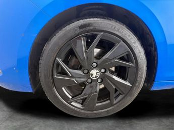 Vauxhall Astra 1.2 Turbo GS (130 ps) - KEYLESS ENTRY - LED - NAV