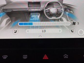 MG Mg4 64kWh Trophy Long Range (203 ps) - REVERSE CAM - NAV - HEATED SE