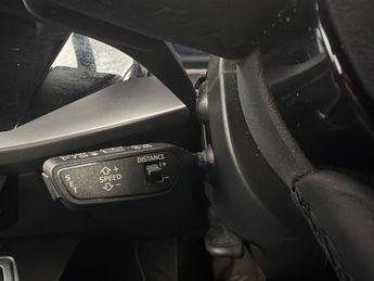 Audi A3 1.0 TFSI 30 Sport Sportback S Tronic (110 ps) - CRUISE - PADDLE 