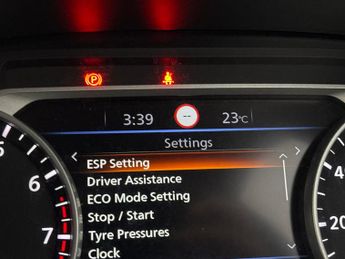 Nissan Juke 1.0 DIG-T N-Connecta DCT (114 ps) - INTELLIGENT LANE INTERVENTIO