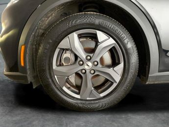 Ford Mustang Mach-e Standard Range 70kWh Automatic (269 ps) - KEYLESS ENTRY - LED - 