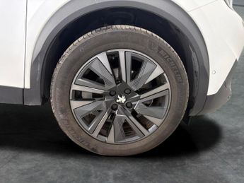 Peugeot E-2008 50kWh GT Premium (7kW Charger) (136 ps) - REVERSE CAM - ALCANTAR