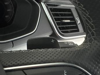 Audi Q5 2.0 TFSI 45 S line S Tronic quattro (265 ps) - HEATED SEATS