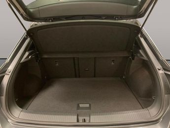 Volkswagen T-Roc 2.0 TSI R DSG 4Motion (300 ps) - BLUETOOTH - DIGITAL DASH - PARK