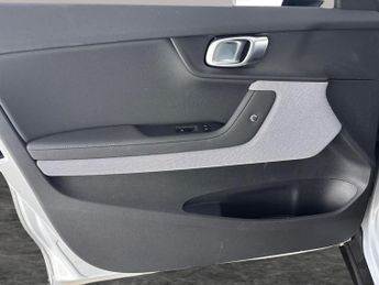 Polestar Polestar 2 Single Motor 78kWh Long Range Fastback FWD (231 ps) - APPLE CARP