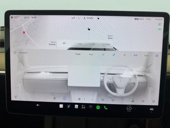 Tesla Model Y (Dual Motor) Long Range 4WDE (384 bhp) - HEATED STEERING - WIFI