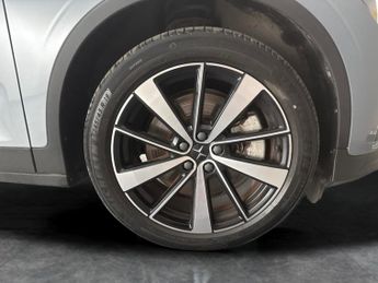 Polestar Polestar 2 Single Motor 64kWh Standard Range Fastback FWD (224 ps) - HEATED