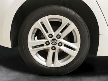 Toyota Corolla 1.8 VVT-h Icon CVT (140 ps) - LANE DEPARTURE ALERT - BLUETOOTH