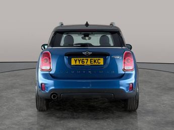 Mini Countryman 2.0 Cooper D (150 ps) - TYRE REPAIR KIT - NAV - MINI EXCITEMENT 