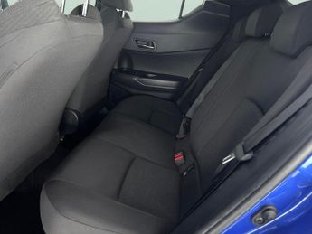 Toyota C-HR 1.8 VVT-h Design CVT (122 ps) - NAV - HEATED SEATS - LANE DEPART