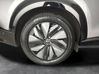 Nissan Ariya 87kWh Evolve e-4ORCE 22kW Charger (306 ps) - BOSE - 360 CAM - PA
