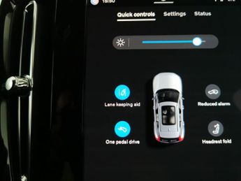 Volvo XC40 Recharge Twin 82kWh Ultimate AWD (408 ps) - CARPLAY - HK AUDIO