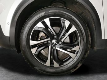 Peugeot E-2008 50kWh GT (7kW Charger) (136 ps) - ACTIVE LANE ASSIST - LED - REV