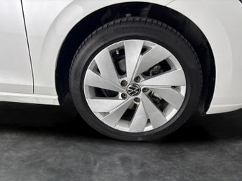 Volkswagen Golf 2.0 TDI Style DSG (150 ps) - BLIND SPOT ASSIST - BLUETOOTH - DIG