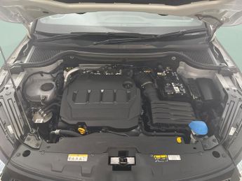 Skoda Karoq 2.0 TDI SportLine DSG 4WD (150 ps) - SMARTLINK - REVERSE CAM - N