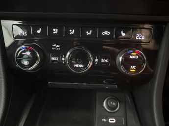 Skoda Superb 1.4 TSI iV 13kWh SportLine Plus Plug-in DSG (218 ps) - ADAPTIVE 