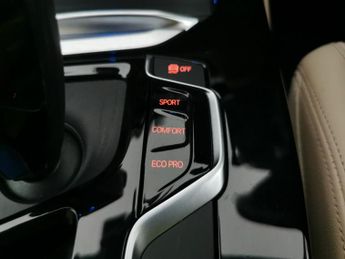 BMW iX3 80kWh Premier Edition (286 ps) - ACTIVE LANE ASSIST - DRIVING AS