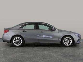 Mercedes-Benz A Class 1.3 A200 Sport 7G-DCT (163 ps) - HEATED LEATHER - COMFORT PACK