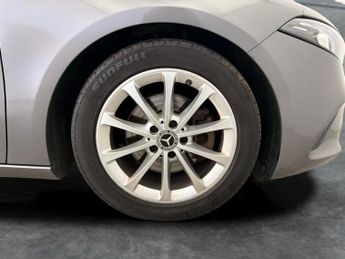 Mercedes-Benz A Class 1.3 A200 Sport 7G-DCT (163 ps) - HEATED LEATHER - COMFORT PACK