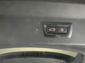 BMW iX3 80kWh M Sport Pro (286 ps) - GESTURE CONTROL - HUD - PARK ASSIST