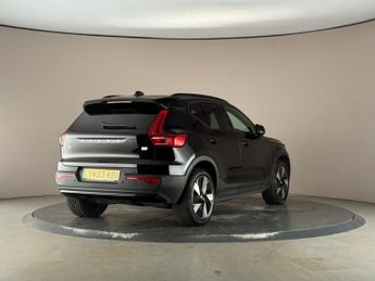 Volvo XC40 Recharge Twin 82kWh Core AWD (408 ps) - 19IN ALLOYS - LANE DEPAR