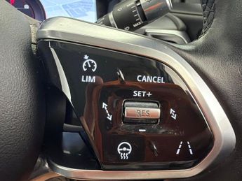 Jaguar I-PACE 400 90kWh HSE 4WD (400 ps) - MERIDIAN AUDIO - REVERSE CAM - NAV