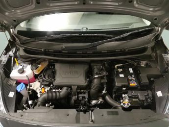 Hyundai i10 1.2 SE Connect (84 ps) - CRUISE - AIR CON - DAB