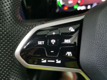 Volkswagen Golf 1.4 TSI 13kWh GTE Plug-in DSG (245 ps) - LED - ALCANTARA - HEATE