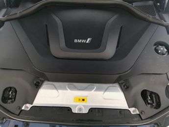 BMW iX3 80kWh Premier Edition (286 ps) - ACTIVE LANE ASSIST - DRIVING AS
