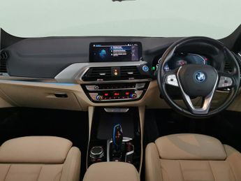 BMW iX3 80kWh Premier Edition (286 ps) - ACTIVE LANE ASSIST - DRIVING AS