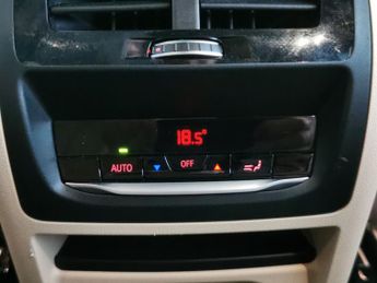 BMW iX3 80kWh Premier Edition (286 ps) - ACTIVE LANE ASSIST - DRIVING AS