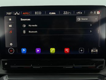 Cupra Formentor 1.4 eHybrid 12.8kWh VZ2 Plug-in DSG (245 ps) - PARK ASSIST - LED